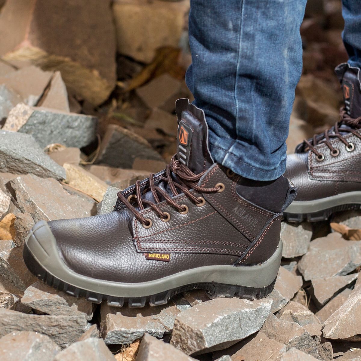 Botín de Seguridad Norseg NG 570 AC Multifaena Anticlavo